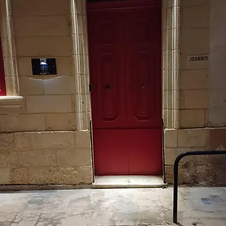 Apartment Number 12